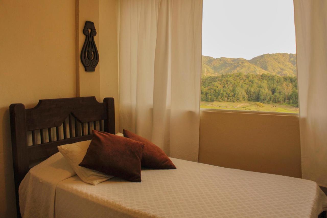 Casa Encuentro Ecolodge, Outdoor Gym And Yoga Guatape Exterior photo