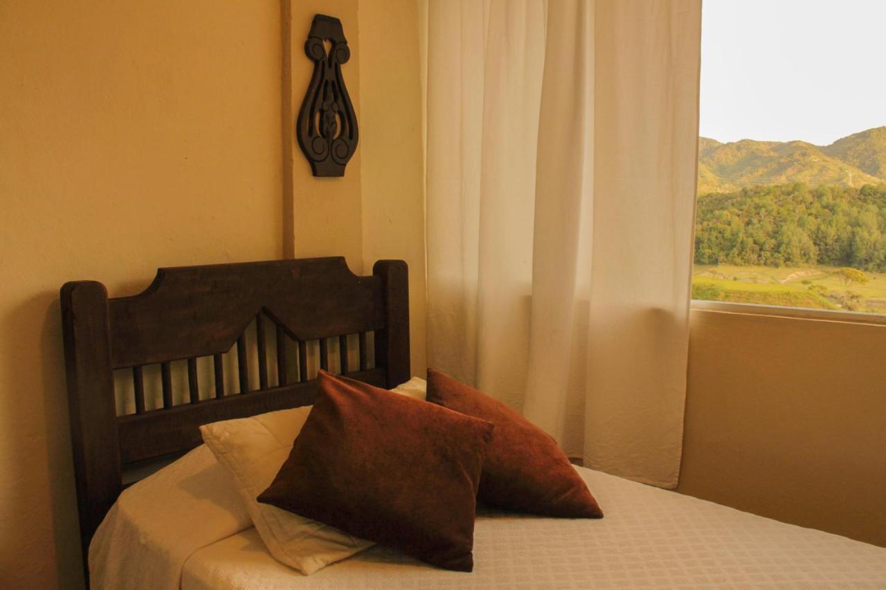 Casa Encuentro Ecolodge, Outdoor Gym And Yoga Guatape Exterior photo