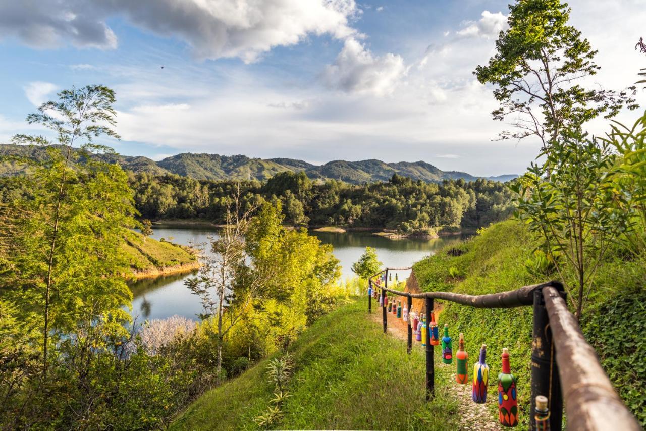 Casa Encuentro Ecolodge, Outdoor Gym And Yoga Guatape Exterior photo