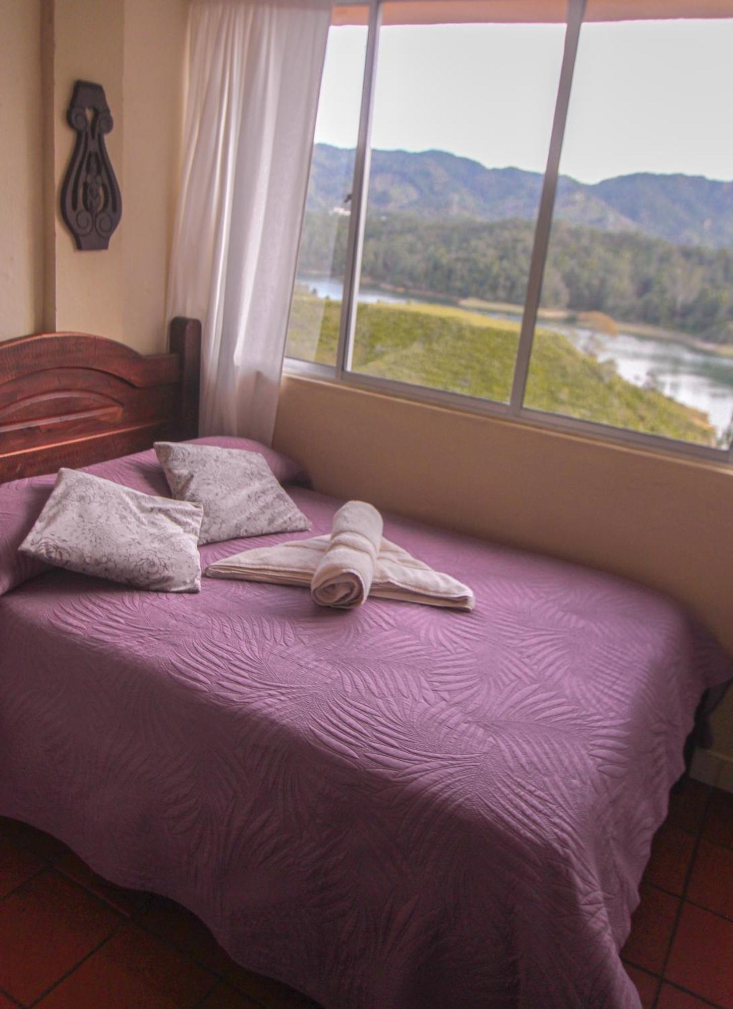 Casa Encuentro Ecolodge, Outdoor Gym And Yoga Guatape Exterior photo