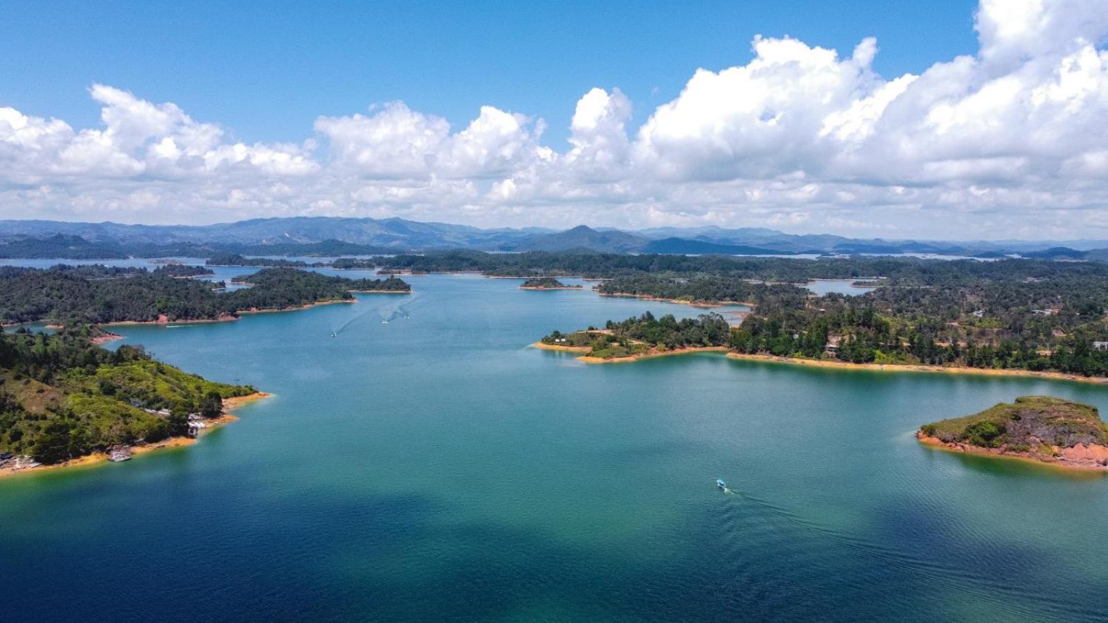 Casa Encuentro Ecolodge, Outdoor Gym And Yoga Guatape Exterior photo